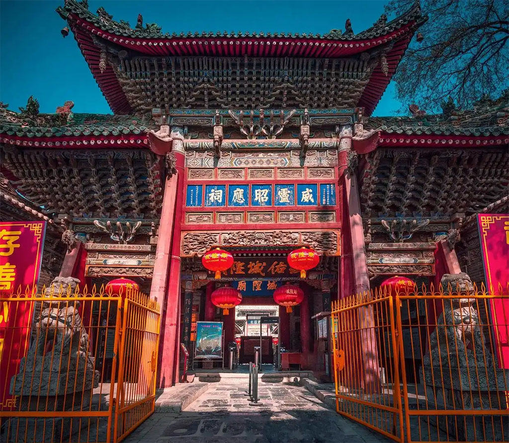 匾额欣赏:陕西咸阳三原城隍庙“威灵昭应祠”